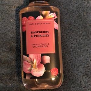 Raspberry and Pink Lilly Shower Gel